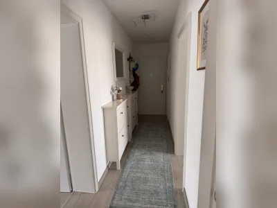Tausche renovierte 2 Zimmerwohnung gegen 3 oder 4 Zimmerwoh.