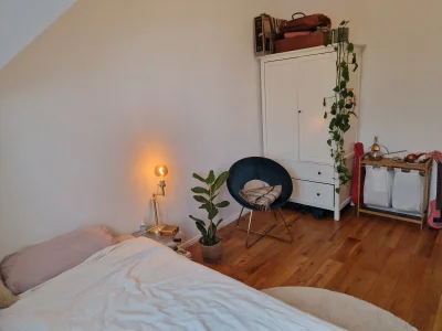 Herzliche WG mit Dachterrasse sucht neue*n Mitbewohner*in