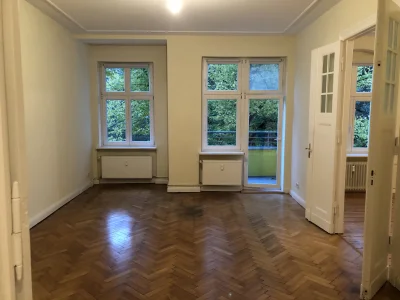 Suche ab 5 Zi. biete 3 Zi. Altbau Traum in Berlin