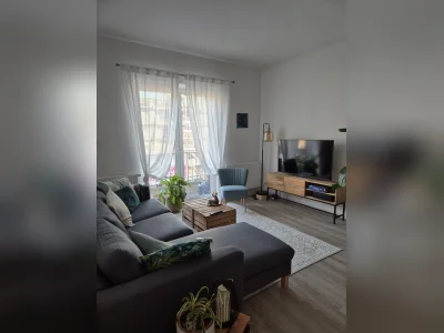 2ZKB mit Balkon in Sülz gegen 4Z+ in Nippes Umgebung