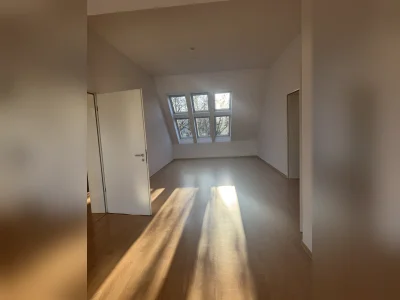 Suche 2 GANZE WOHNUNGEN,biete 3Zimmer 100qm nahe Schlossstr.