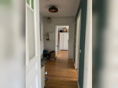 Eimsbüttel: Ruhige Altbau 2-Zimmer-Wohnung