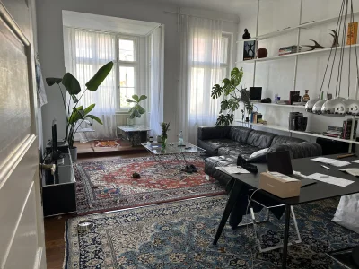 Tausche Berlin gegen Stuttgart: 2,5 Zimmer mit Balkon