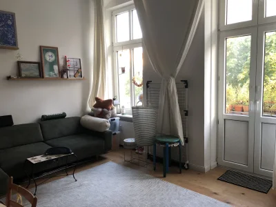 Kernsanierte große 3-Zi-Altbauwohnung im 2. OG