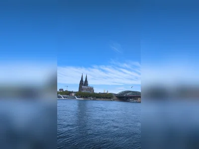 Zentrale Wohnung mit Rheinblick und Balkon in Köln