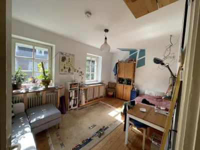 Helle, grüne 2-Zimmer-Wohnung in der Neustadt