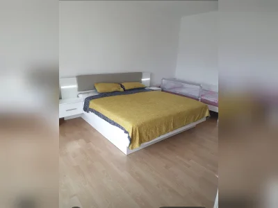 Tausche meine große Wohnung in Stadtbezirk 2