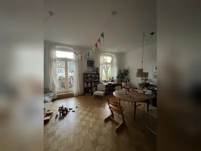 Ehrenfeld: Wunderschöne Altbauwohnung mit Südbalkon