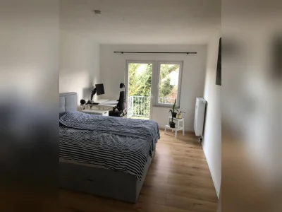 Essen, Stadtbezirk III: 2-Zimmer-Wohnung mit Balkon/Einbaukü