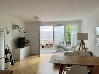 Moderne 2-Zimmer-Wohnung mit schöner Terrasse